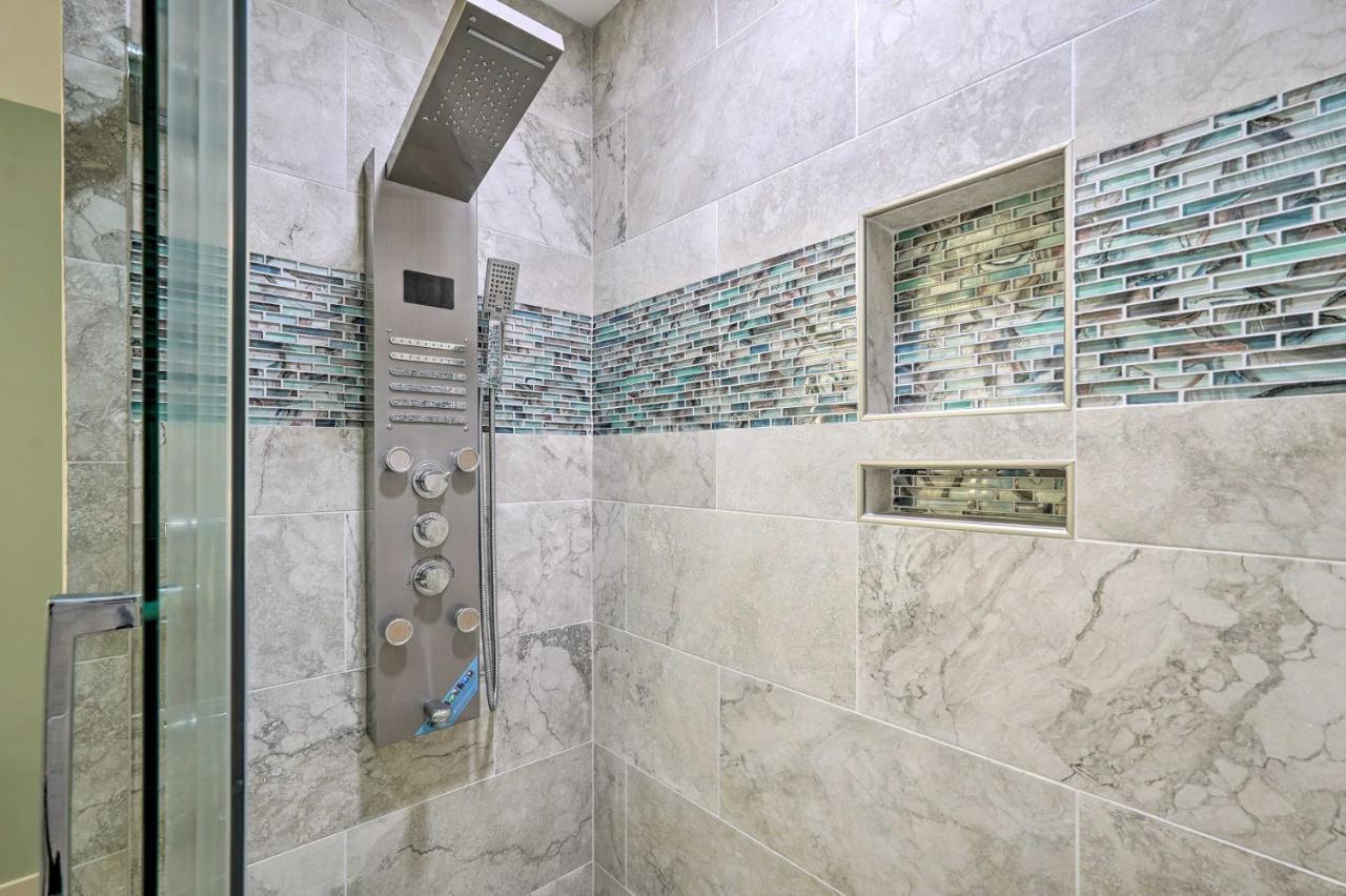 Chic Panama City Beach Condo With Pool And Gulf Views Eksteriør billede